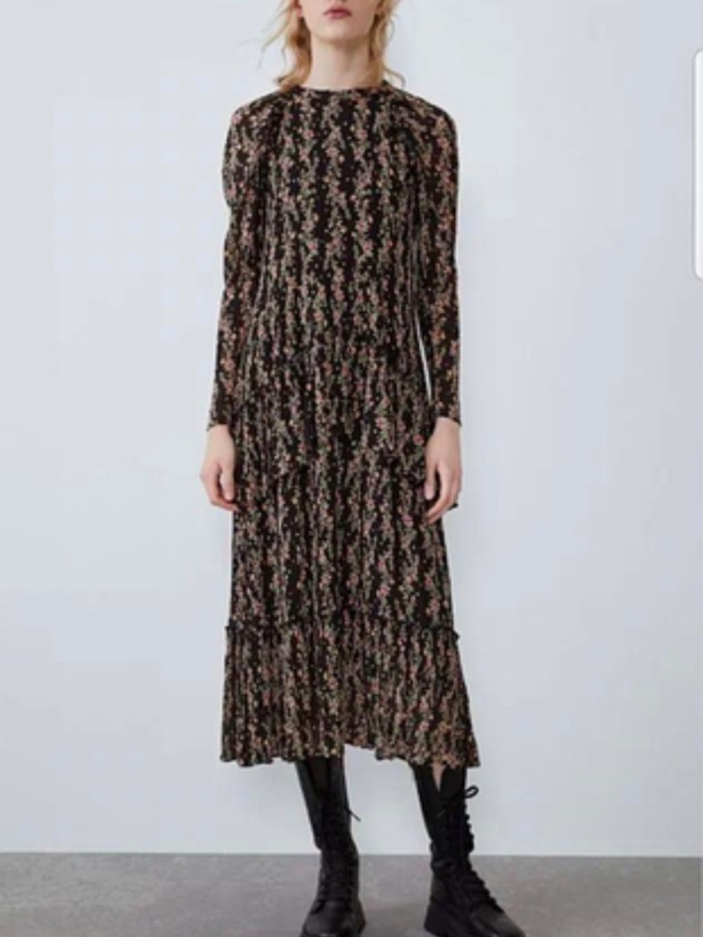 Zara Black Floral Long Sleeve Midi Dress with a tiered skirt Size Small